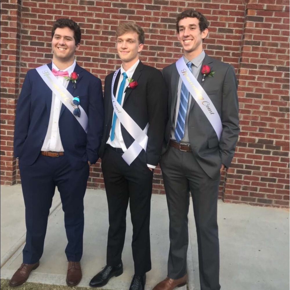 Meet your Posher, Reed - Picture 2 of 2